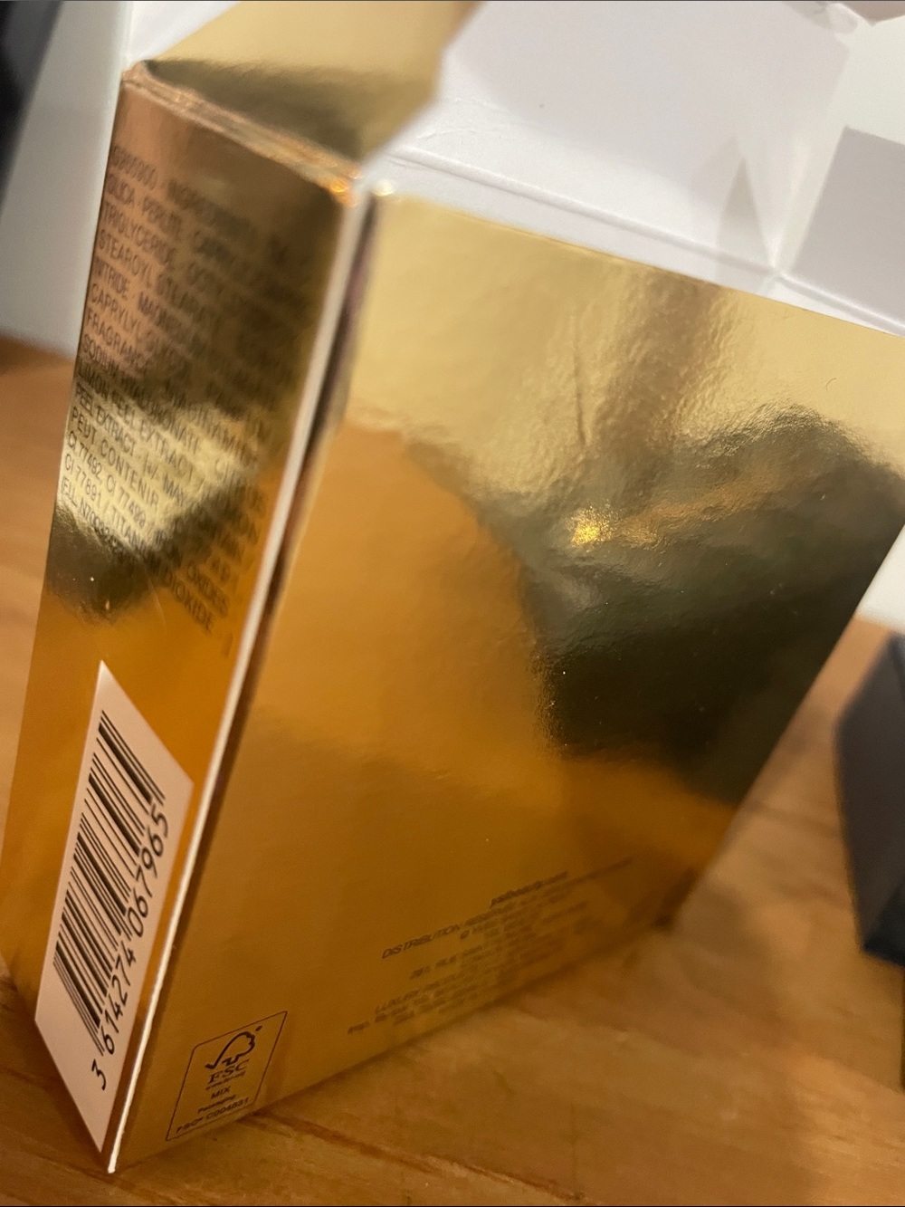 🎆 NEW IN BOX Yves Saint Laurent All Hours
HyperPresto Powder - Picture 7 of 9